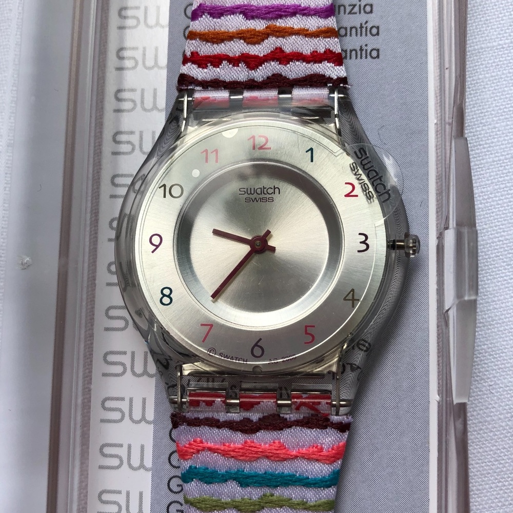 SFP113 Classic Sliding Waves Swiss Swatch Watch